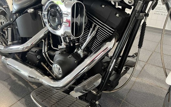 Gebrauchtmotorrad Harley-Davidson Softail Night Train FXSTB - Bild 5