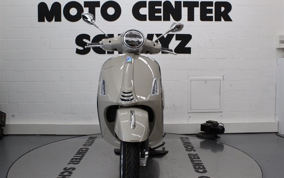 Neufahrzeug Vespa GTS 310 - Bild 3