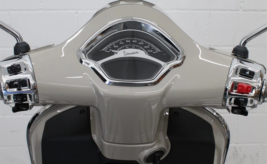 Angebot Vespa GTS 310 Bild 7: Angebot Vespa GTS 310