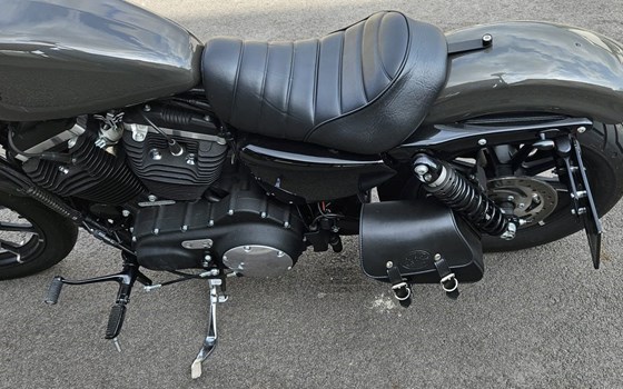Gebrauchtmotorrad Harley-Davidson Sportster XL 883 N Iron - Bild 8 Gebrauchtmotorrad Harley-Davidson Sportster XL 883 N Iron - Bild 8