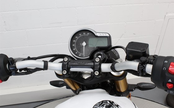 Neufahrzeug Triumph Speed 400 - Bild 8