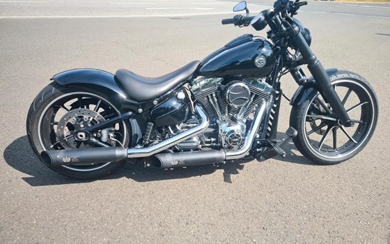 Gebrauchtmotorrad Harley-Davidson Softail Breakout FXSB - Bild 1 Gebrauchtmotorrad Harley-Davidson Softail Breakout FXSB - Bild 1