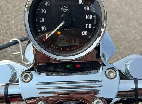 Gebrauchtmotorrad Harley-Davidson Sportster XL 1200 - Bild 3 Gebrauchtmotorrad Harley-Davidson Sportster XL 1200 - Bild 3