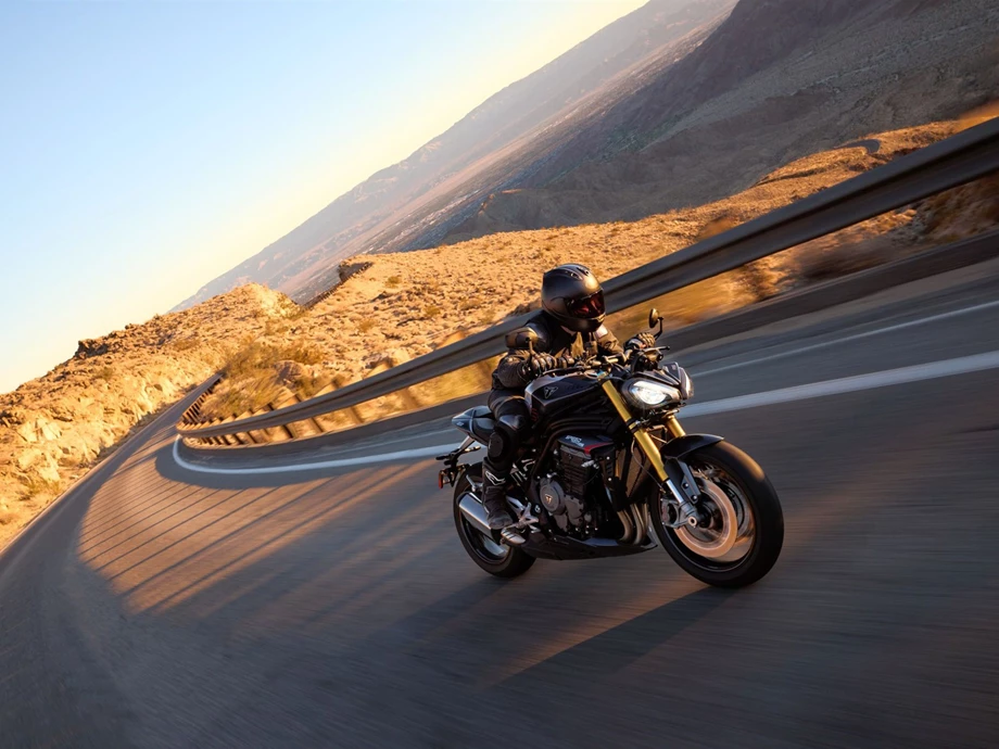 Angebot Triumph Speed Triple 1200 RS Bild 13: Angebot Triumph Speed Triple 1200 RS