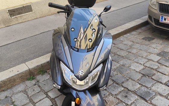 Gebrauchtmotorrad Suzuki Burgman Street 125EX - Bild 2 Gebrauchtmotorrad Suzuki Burgman Street 125EX - Bild 2