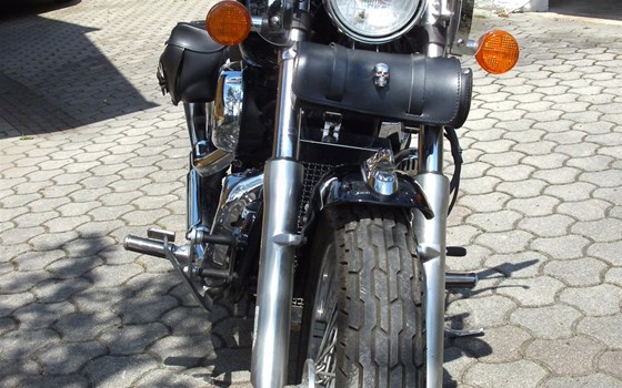Gebrauchtmotorrad Honda VT 750 DC Black Widow - Bild 4 Gebrauchtmotorrad Honda VT 750 DC Black Widow - Bild 4