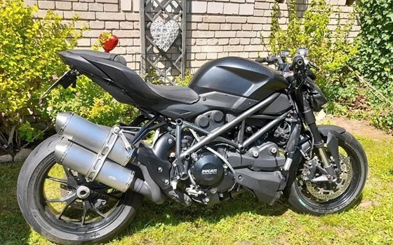 Gebrauchtmotorrad Ducati Streetfighter 848 - Bild 1