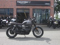 Gebrauchtmotorrad Triumph Bonneville T120 Black