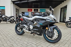 Angebot CFMOTO 675SR-R