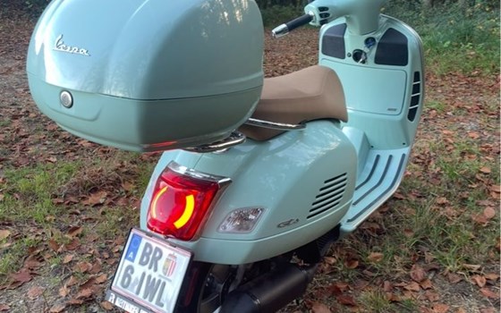 Gebrauchtmotorrad Vespa GTS 125 i.e. - Bild 4 Gebrauchtmotorrad Vespa GTS 125 i.e. - Bild 4