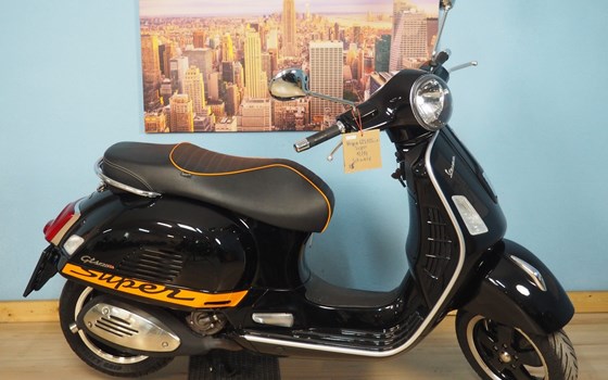 Gebrauchtmotorrad Vespa GTS 125 ie Super - Bild 15 Gebrauchtmotorrad Vespa GTS 125 ie Super - Bild 15