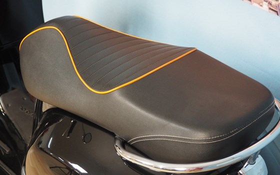 Gebrauchtmotorrad Vespa GTS 125 ie Super - Bild 8 Gebrauchtmotorrad Vespa GTS 125 ie Super - Bild 8