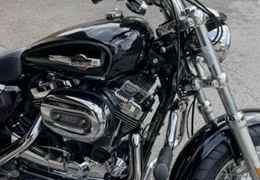 Gebrauchte Harley-Davidson Sportster XL 1200C Custom Gebrauchte Harley-Davidson Sportster XL 1200C Custom
