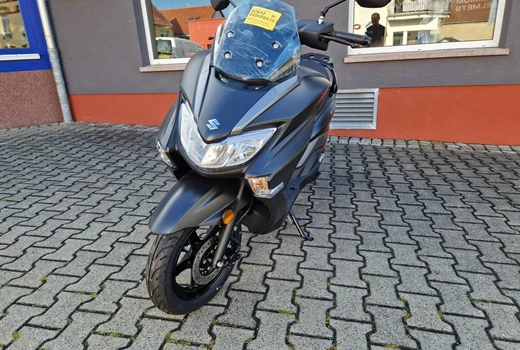 Suzuki Burgman 125