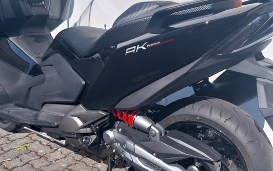 Gebrauchtmotorrad Kymco AK 550i ABS PREMIUM - Bild 10