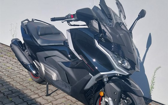 Gebrauchtmotorrad Kymco AK 550i ABS PREMIUM - Bild 1