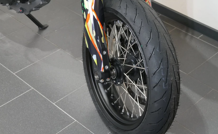 Angebot KTM 690 SMC R Bild 16: Angebot KTM 690 SMC R