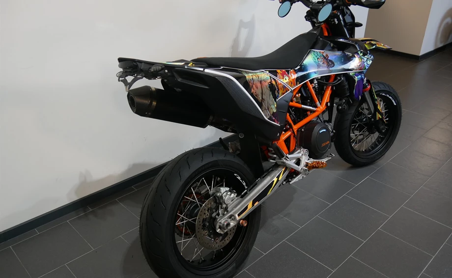 Angebot KTM 690 SMC R Bild 6: Angebot KTM 690 SMC R