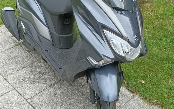 Gebrauchtmotorrad Suzuki Burgman 125 - Bild 3