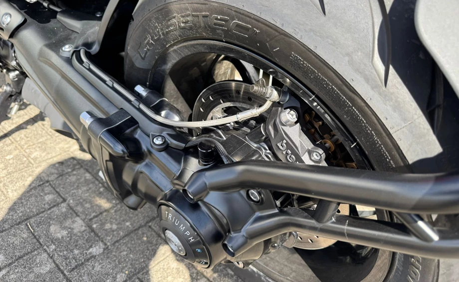 Angebot Triumph Rocket 3 Storm R Bild 11: Angebot Triumph Rocket 3 Storm R