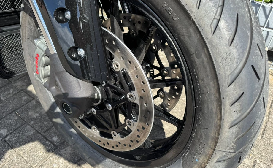 Angebot Triumph Rocket 3 Storm R Bild 5: Angebot Triumph Rocket 3 Storm R
