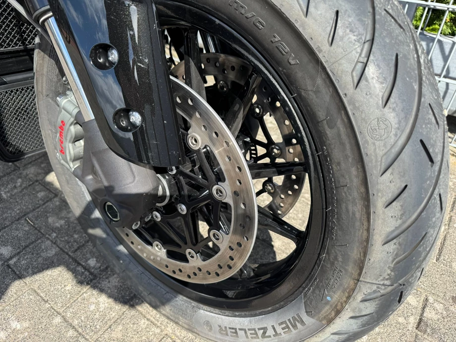 Angebot Triumph Rocket 3 Storm R Bild 5: Angebot Triumph Rocket 3 Storm R