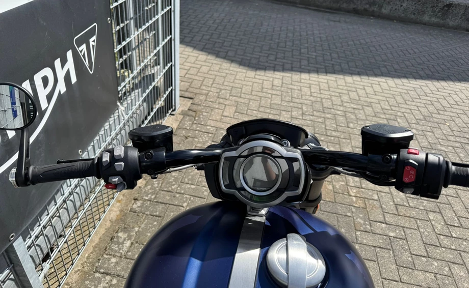 Angebot Triumph Rocket 3 Storm R Bild 6: Angebot Triumph Rocket 3 Storm R