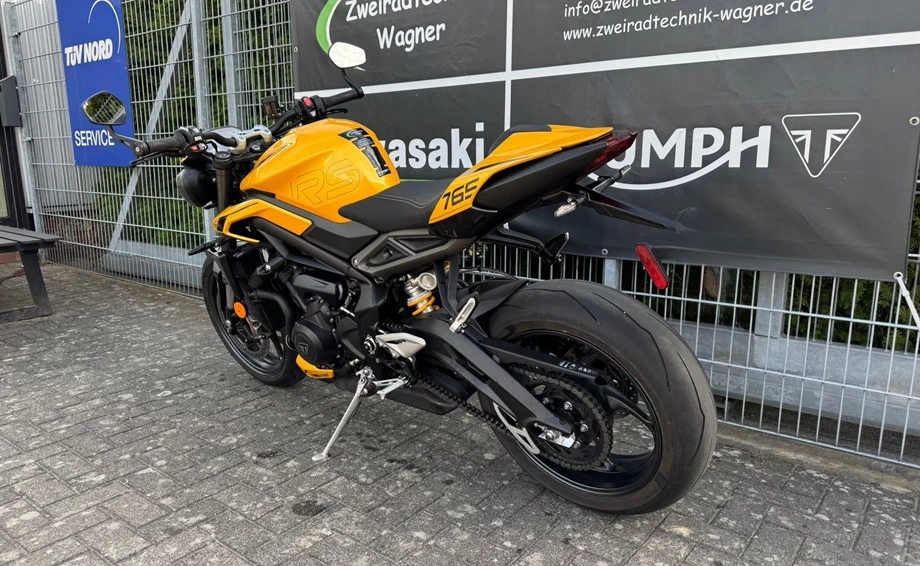 Angebot Triumph Street Triple 765 RS Bild 10: Angebot Triumph Street Triple 765 RS