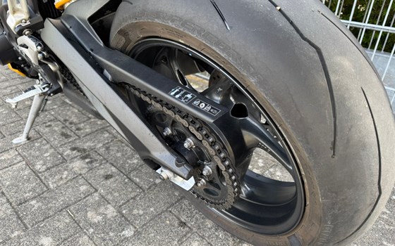 Gebrauchtmotorrad Triumph Street Triple 765 RS - Bild 11