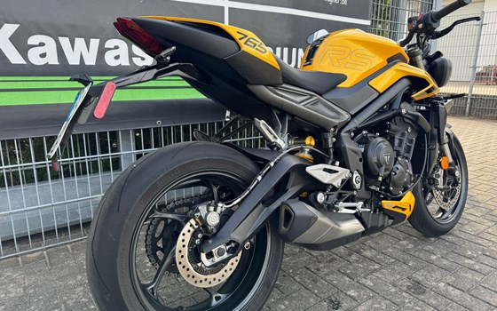 Gebrauchtmotorrad Triumph Street Triple 765 RS - Bild 2