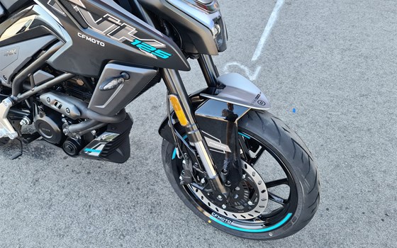 Neufahrzeug CFMOTO 125NK - Bild 4 Neufahrzeug CFMOTO 125NK - Bild 4
