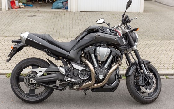 Gebrauchtmotorrad Yamaha MT-01 - Bild 1 Gebrauchtmotorrad Yamaha MT-01 - Bild 1