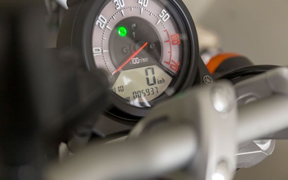 Gebrauchtmotorrad Yamaha MT-01 - Bild 12 Gebrauchtmotorrad Yamaha MT-01 - Bild 12