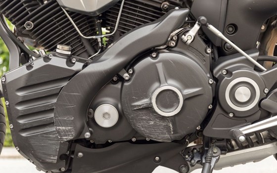 Gebrauchtmotorrad Yamaha MT-01 - Bild 7 Gebrauchtmotorrad Yamaha MT-01 - Bild 7