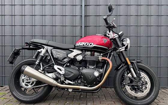 Gebrauchtmotorrad Triumph Speed Twin 1200 - Bild 1