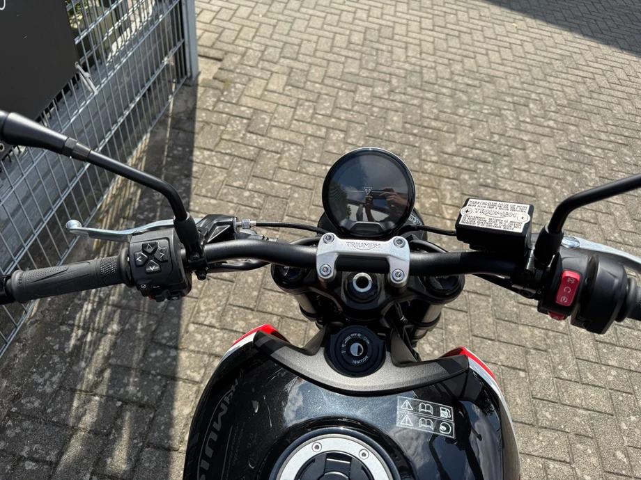 Angebot Triumph Trident 660 Bild 6: Angebot Triumph Trident 660