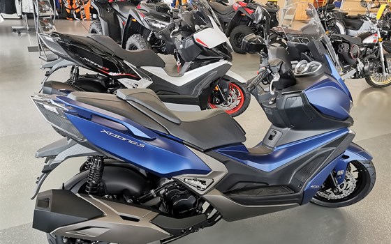 Gebrauchtmotorrad Kymco Xciting S 400i ABS - Bild 2