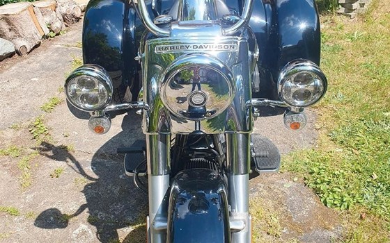 Gebrauchtmotorrad Harley-Davidson Freewheeler - Bild 5 Gebrauchtmotorrad Harley-Davidson Freewheeler - Bild 5