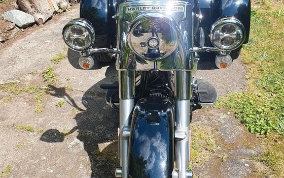 Gebrauchtmotorrad Harley-Davidson Freewheeler - Bild 6 Gebrauchtmotorrad Harley-Davidson Freewheeler - Bild 6
