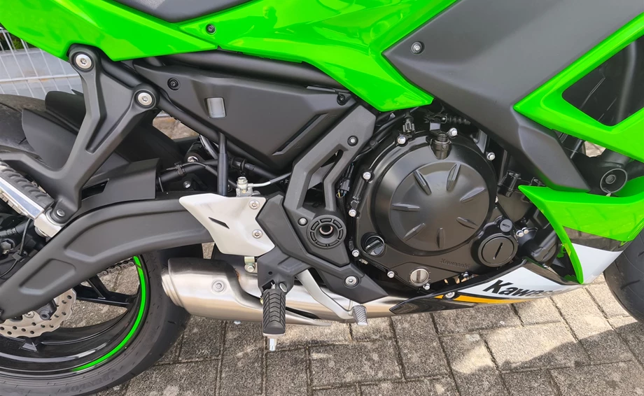 Angebot Kawasaki Ninja 650 Bild 3: Angebot Kawasaki Ninja 650