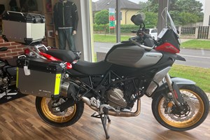Angebot QJ Motor SRT 700 SX