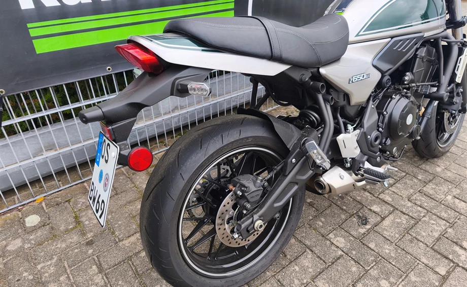 Angebot Kawasaki Z650 RS Bild 4: Angebot Kawasaki Z650 RS