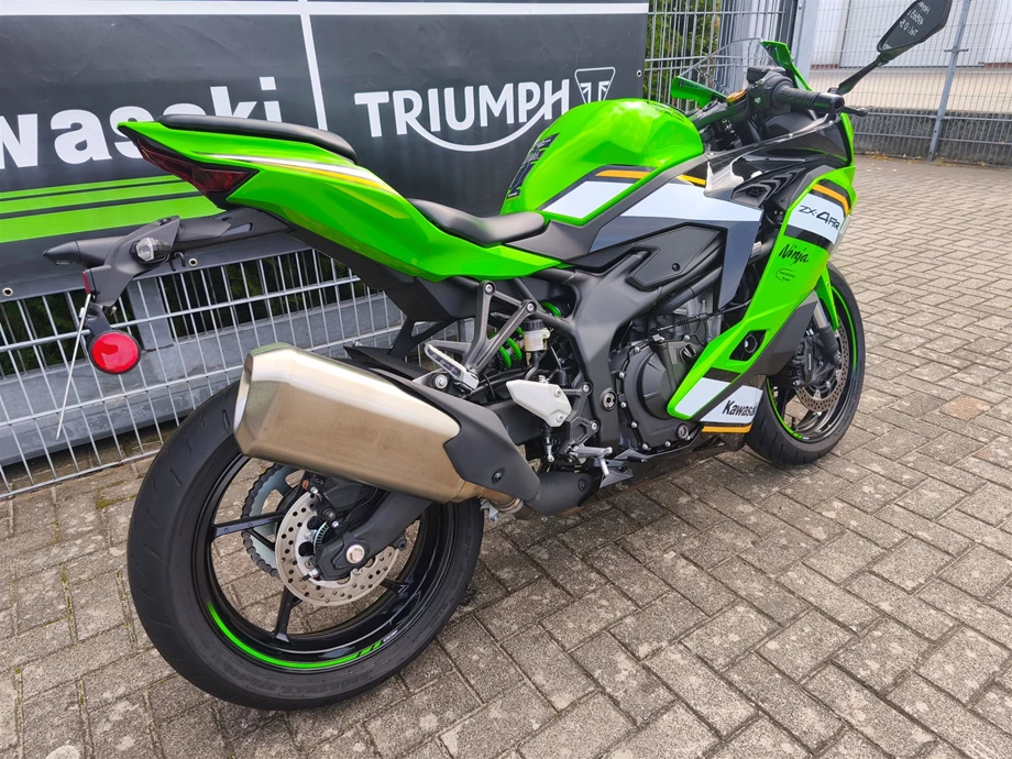 Angebot Kawasaki Ninja ZX-4RR Bild 5: Angebot Kawasaki Ninja ZX-4RR