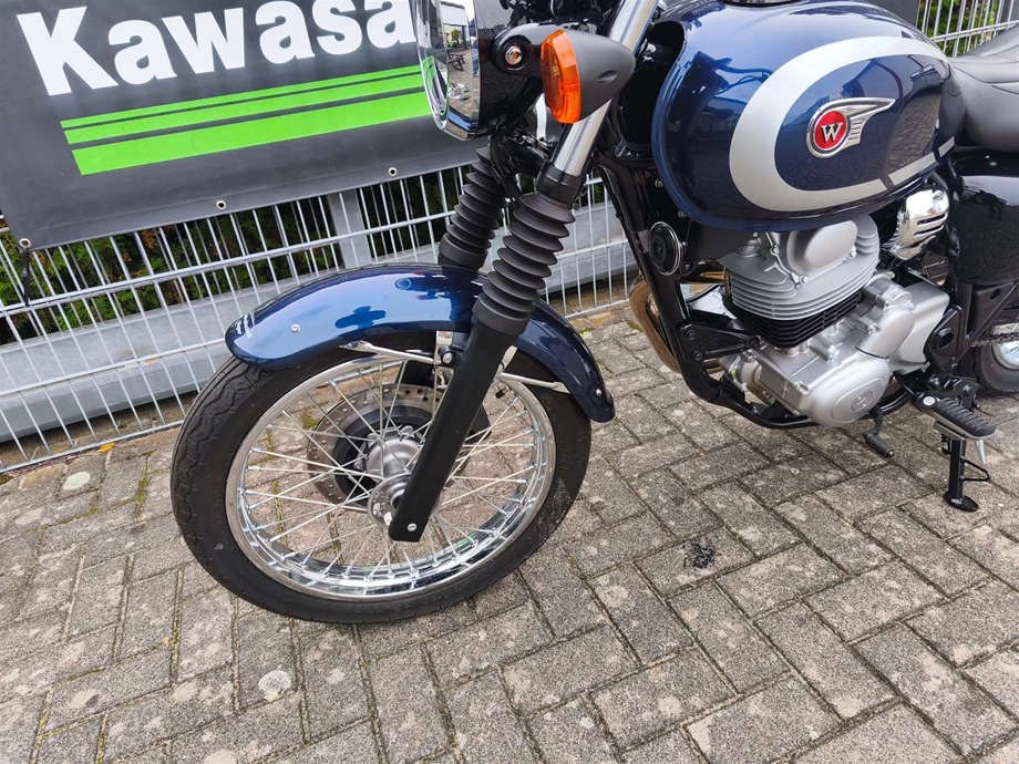 Angebot Kawasaki W230 Bild 7: Angebot Kawasaki W230