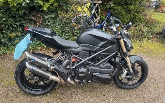 Gebrauchtmotorrad Ducati Streetfighter 848 - Bild 7