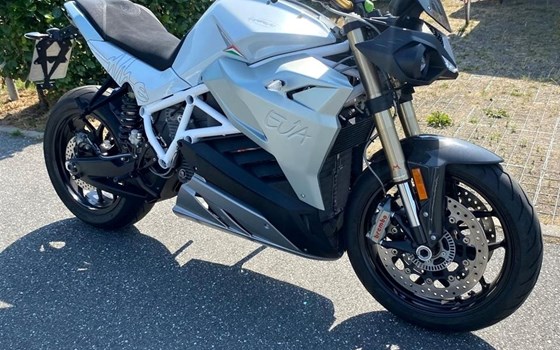Gebrauchtmotorrad Energica Eva 107 - Bild 1