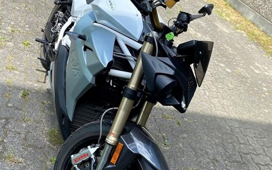 Gebrauchtmotorrad Energica Eva 107 - Bild 5