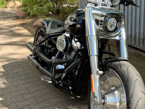Gebrauchtmotorrad Harley-Davidson Softail Fat Boy 114 FLFBS