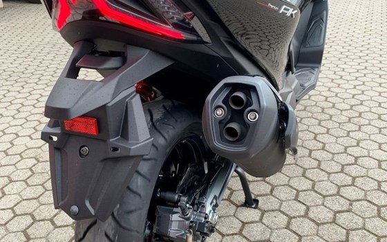 Neufahrzeug Kymco AK 550i ABS PREMIUM - Bild 7