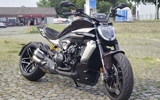 Neufahrzeug Ducati XDiavel V4 - Bild 1